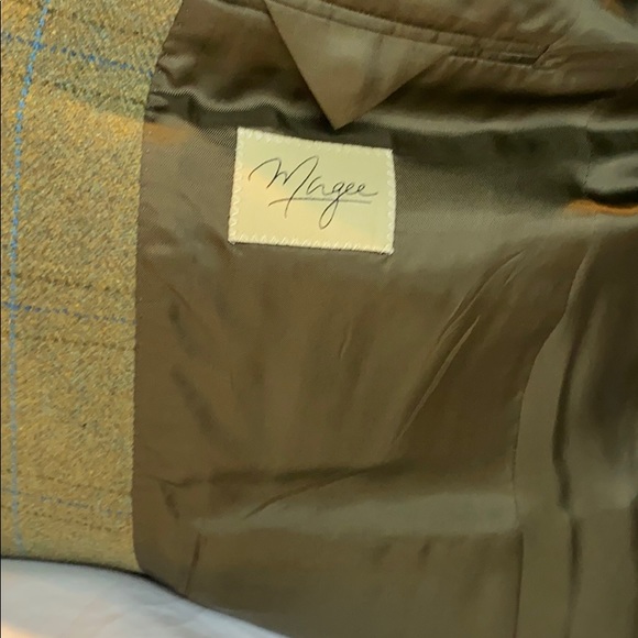 Magee Donegal Tweed Sport Coat 42R - Picture 3 of 7